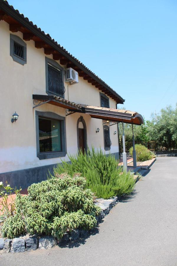 Hotel Ranch Simeto Paterno  Esterno foto