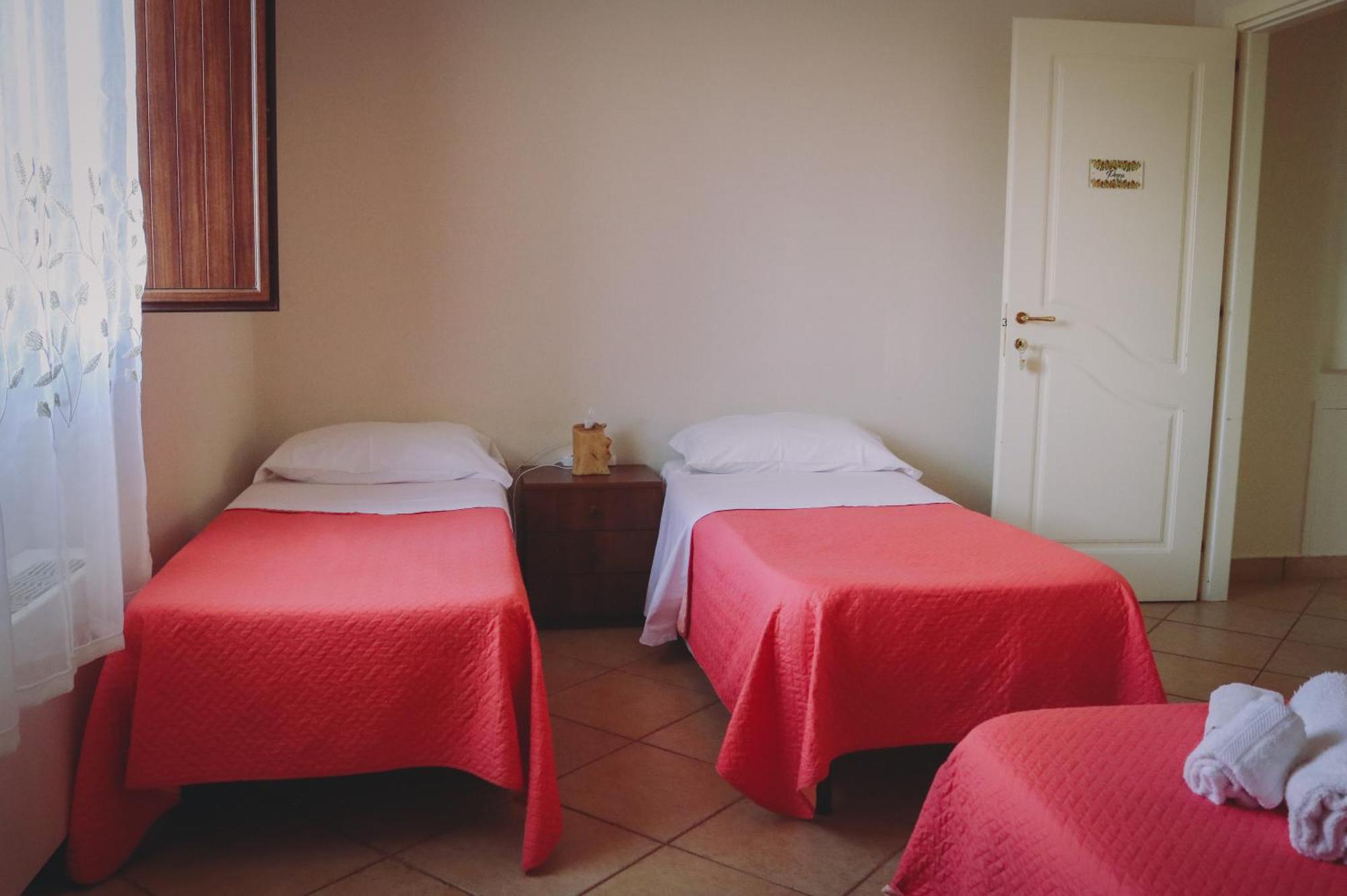 Hotel Ranch Simeto Paterno  Camera foto