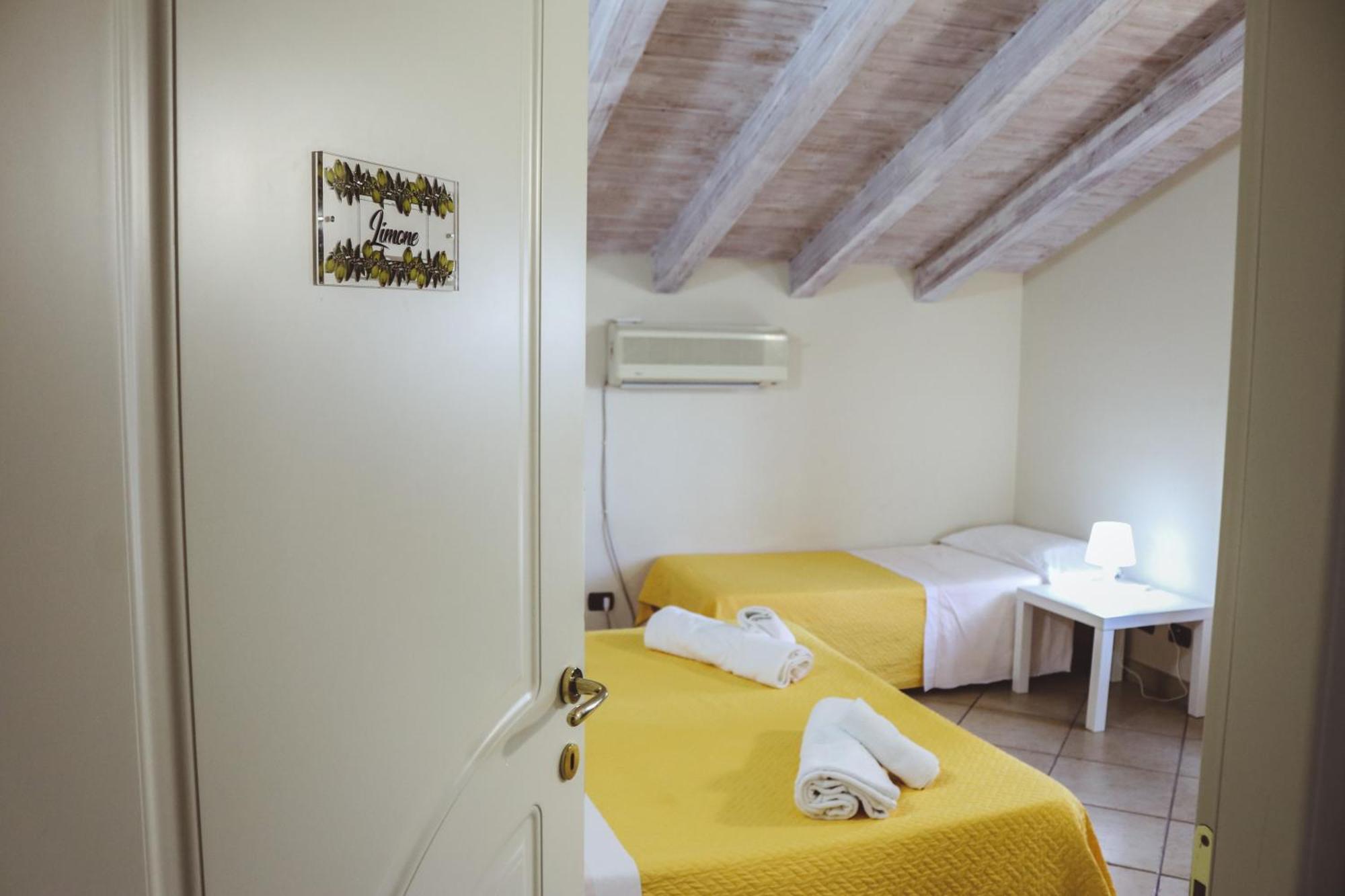 Hotel Ranch Simeto Paterno  Esterno foto