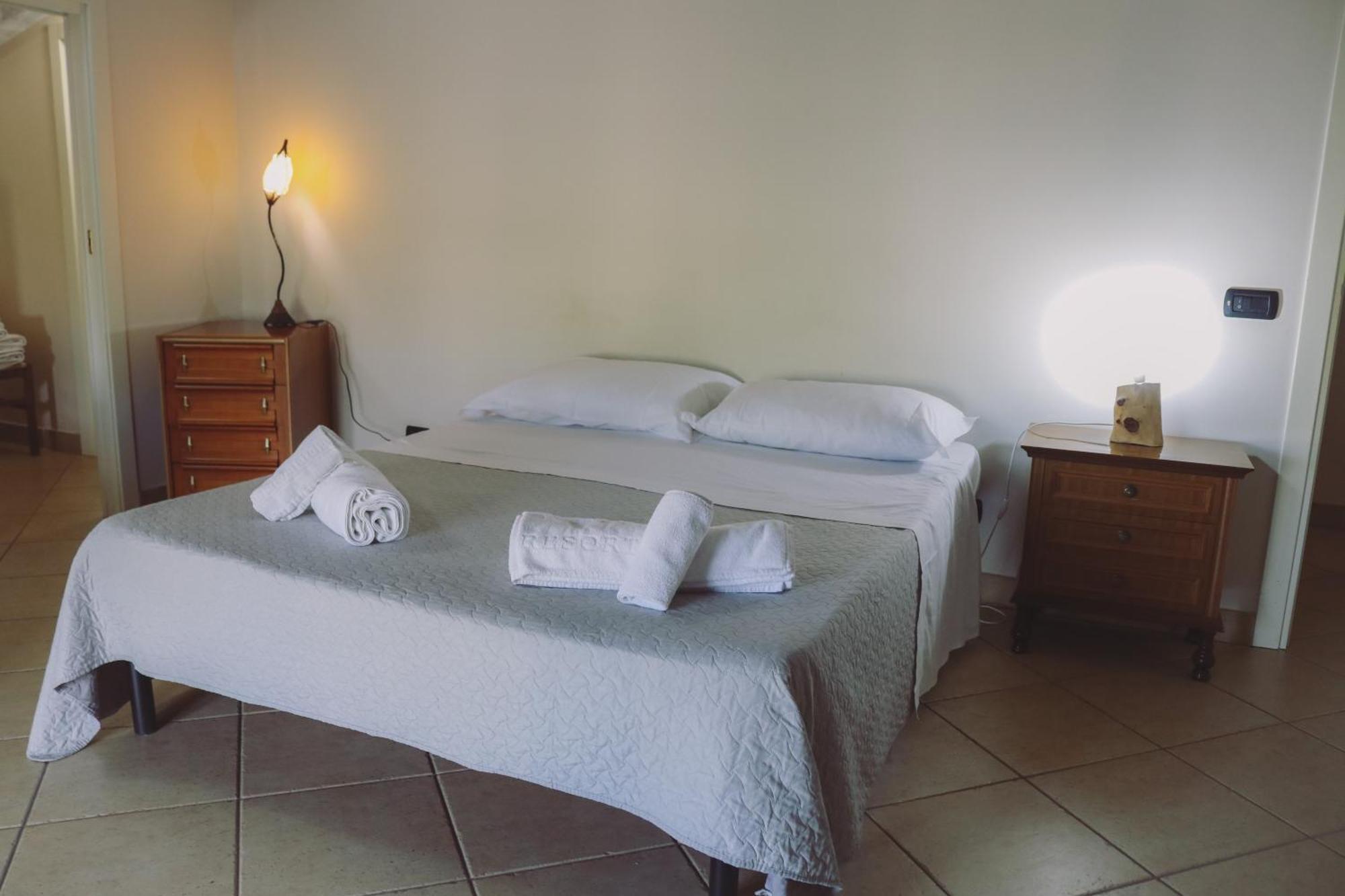 Hotel Ranch Simeto Paterno  Camera foto